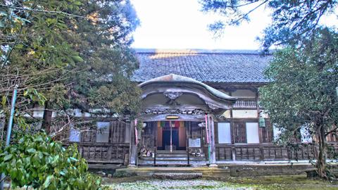 如意輪観世音菩薩裏の建物