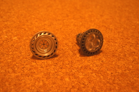 左がSGL 右がLighting EVER