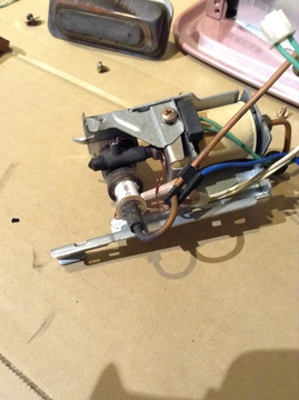 取り外した気化器