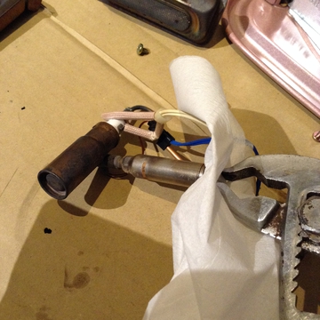 ニードル部を引き抜く