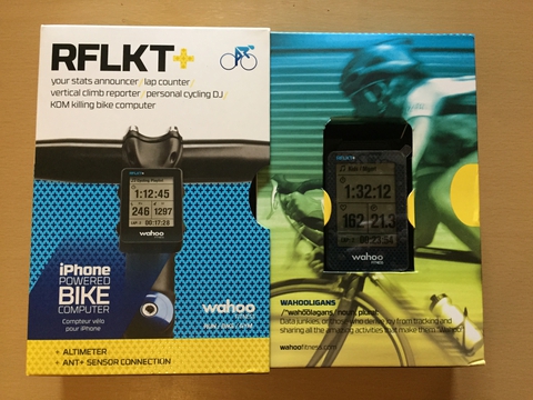 横にスライドするパッケージ。まるで辞書