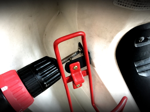 バイク本体に取り付ける