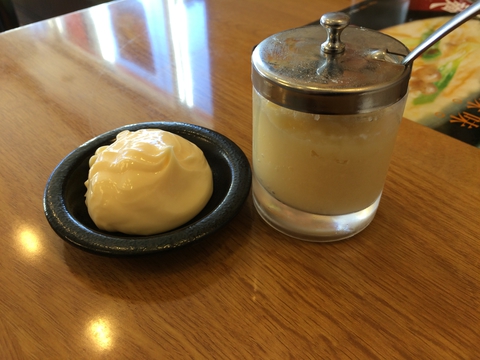 にんにくとたっぷりマヨネーズ