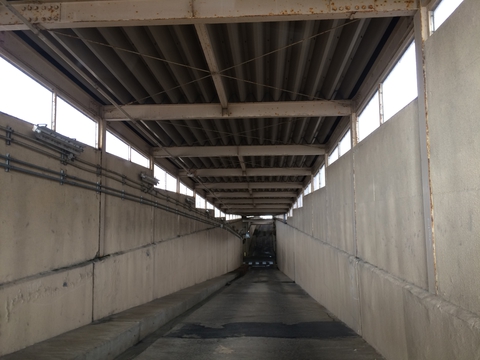 車でそのまま入れる