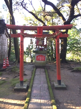 八幡稲荷神社 商売繁盛五穀豊穣の神