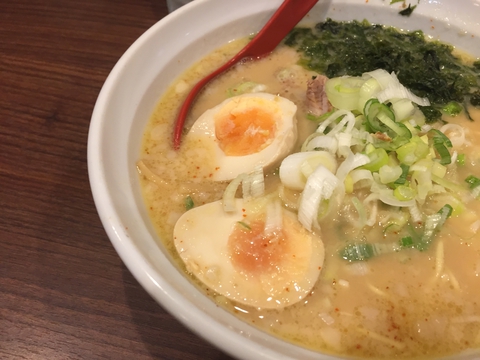 メインメニュー味噌とんこつ