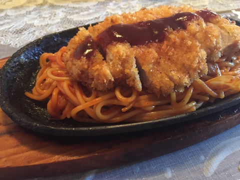 これが味吉亭のカツスパゲッティ