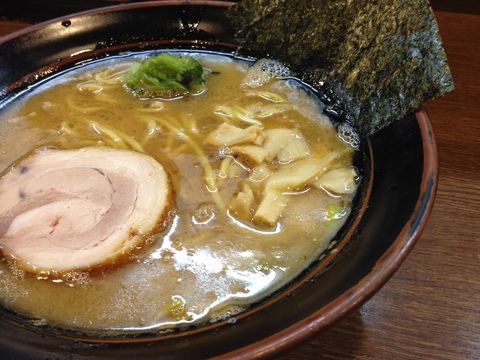 ラーメン680円