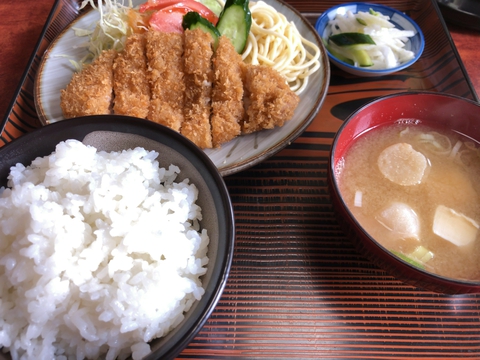 定番とんかつ定食