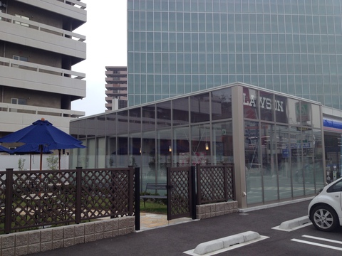 ローソンパナソニック前店