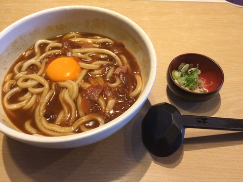 名物カレーうどん