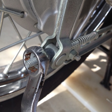 手でもまわせます