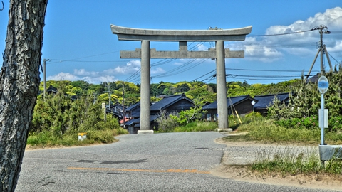 有名な気多大社の鳥居