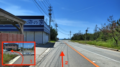 ここのガードレールのところから自転車道を離れて海沿い巌門方向へ