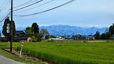 視界が一気に開け眼の前に牛岳が現れる