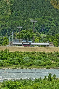対岸にサイフォン入り口部が見える