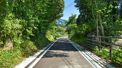 現在は整備されここから手取川河川敷道路で手取川河口まで繋がり長距離自転車道に