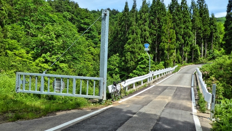 国道416号ゲートまでたどり着いた。冬季は閉鎖される