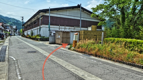 ここを入れば道の駅への橋