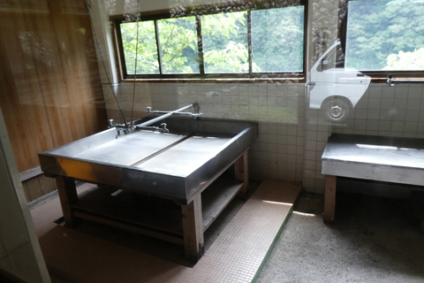 元炊事場？時が止まっている