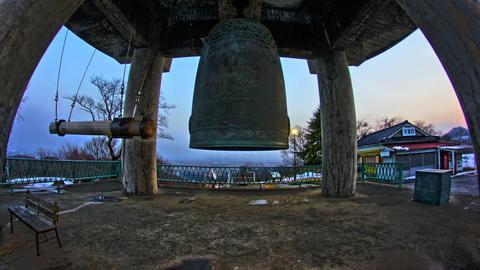 二上山 平和の鐘