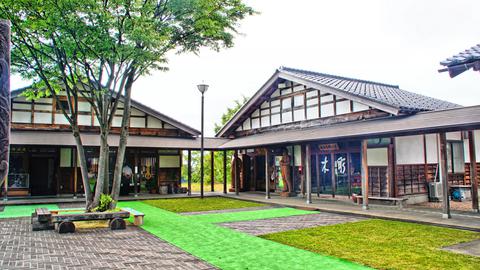 実際の制作風景が見学出来る