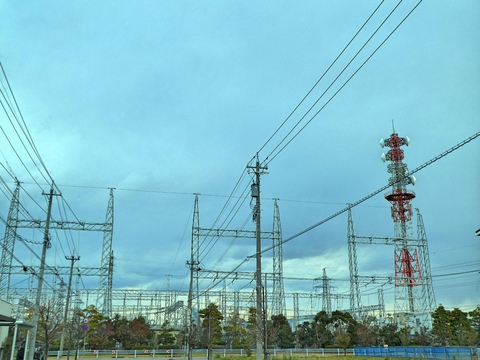 北金沢変電所 154kVエリア側より 左の北金沢線は引き込まれているが右は空