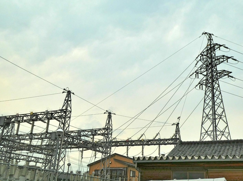 根上変電所と根上線17番最終鉄塔