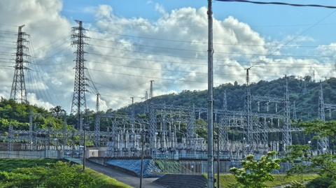 北陸電力新敦賀変電所(クリックで拡大)