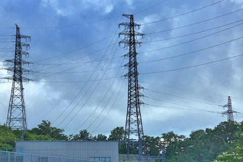 新敦賀変電所南側3本