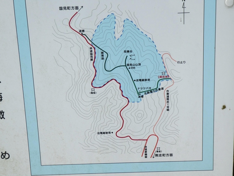 この案内板地図の道は国土地理院地図には出ていないので重要