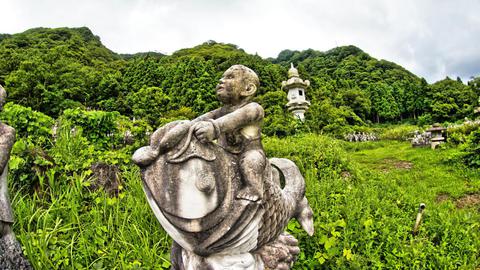 造形も異彩