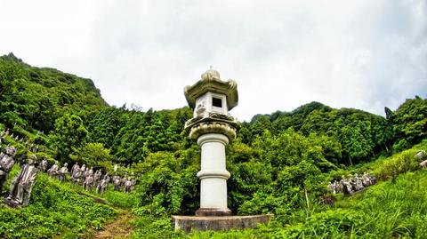 巨大灯籠