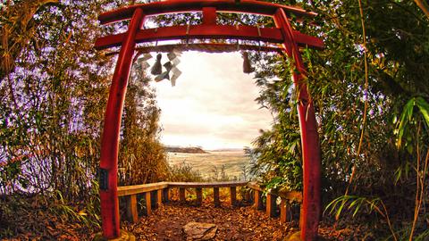 西側鳥居より東尋坊
