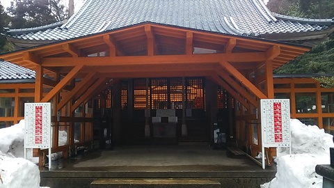 拝殿正面