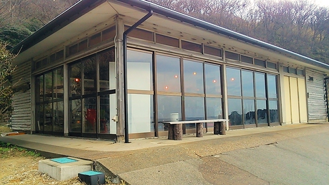 舟小屋の横にある、珈琲の飲めるブース