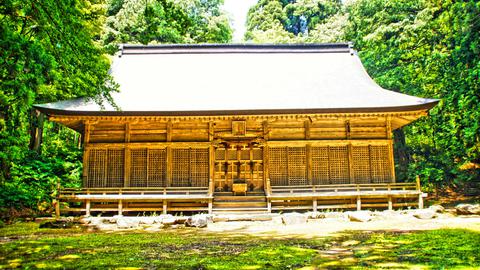 伊須流岐比古神社拝殿